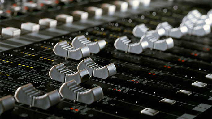 The Audio Masterclass Professional Course in Mixing